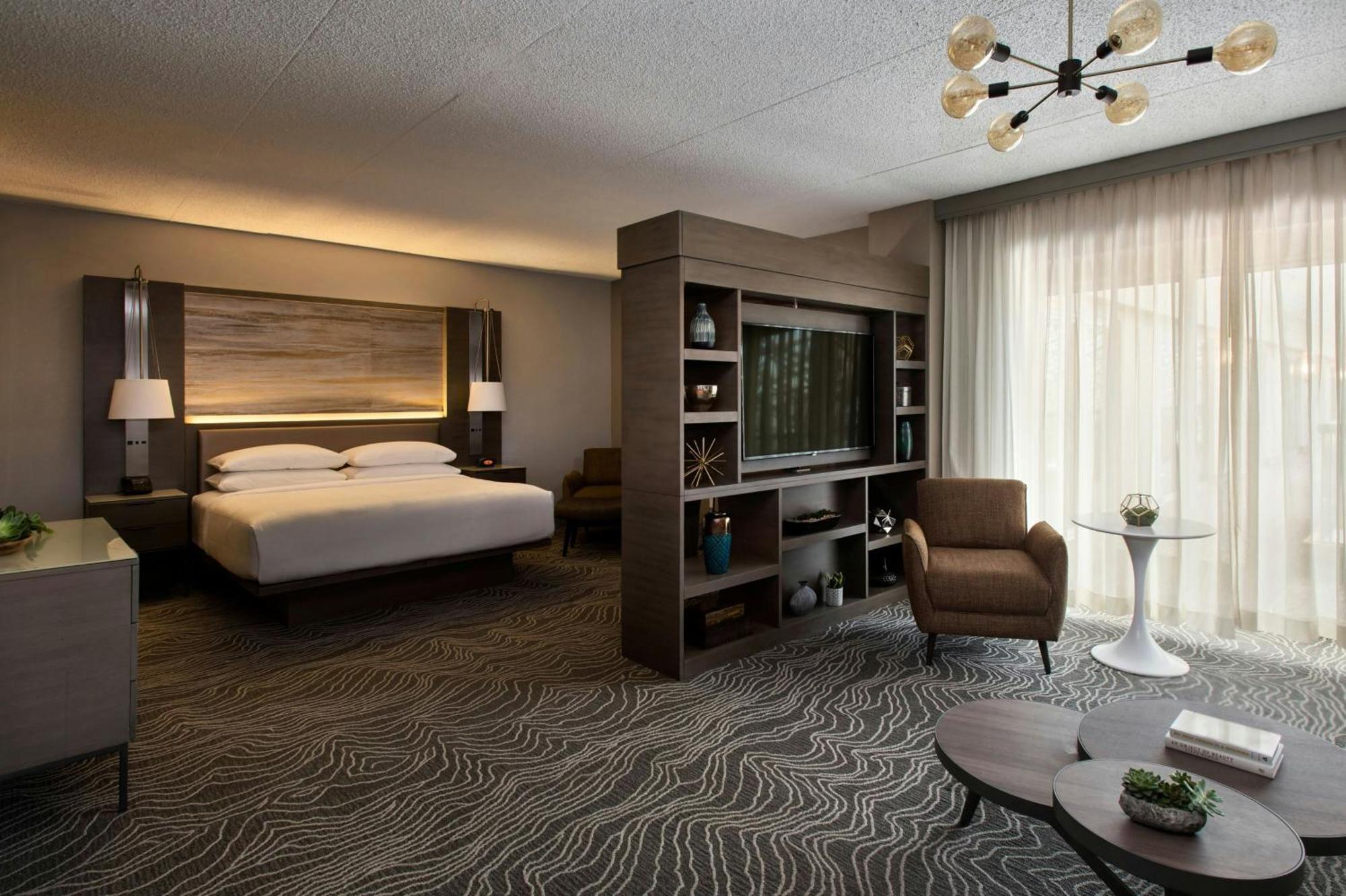 Marriott Melville Long Island Экстерьер фото